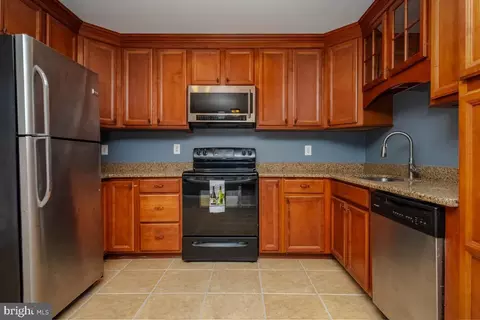 Kitchen - 541 Doefield Ct, Abingdon, MD 21009 photo 1 of 2
