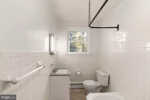 1407 Stockton Rd, Joppa, MD 21085 photo 8