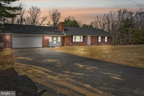 2510 Crestview Dr, Fallston, MD 21047