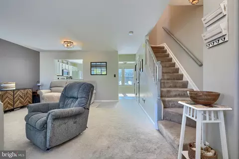 Entry Way - 315 Sunray Ct, Abingdon, MD 21009 photo 1 of 5