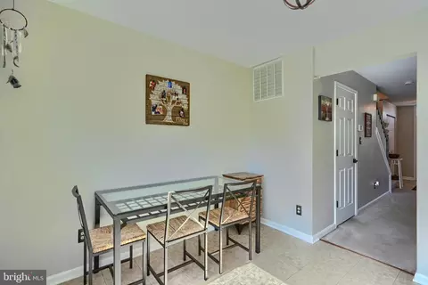 Entry Way - 315 Sunray Ct, Abingdon, MD 21009 photo 5 of 5