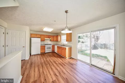 578 Macintosh Cir, Joppa, MD 21085 photo 6