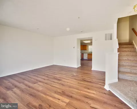 578 Macintosh Cir, Joppa, MD 21085 photo 5