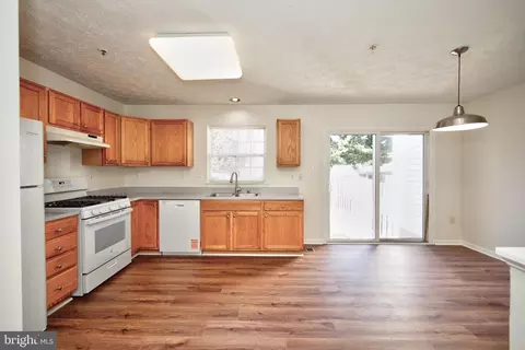 578 Macintosh Cir, Joppa, MD 21085 photo 7
