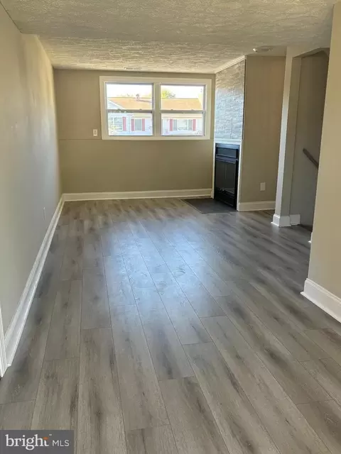 Living - 107 Shell Cove Ct, Joppa, MD 21085 photo 9 of 11