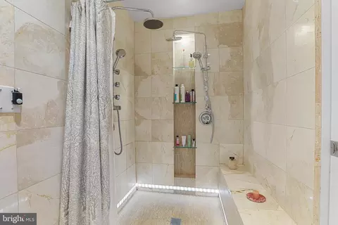 Bath - 408 Dunfield Ct, Joppa, MD 21085 photo 2 of 4