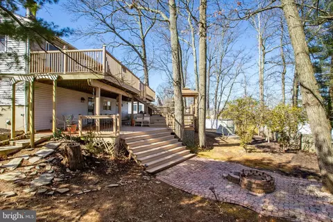 Exterior - 408 Dunfield Ct, Joppa, MD 21085 photo 5 of 11