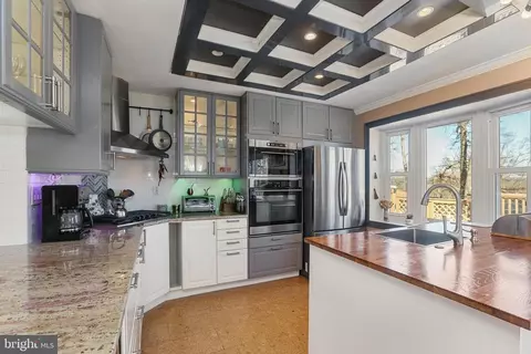 Kitchen - 408 Dunfield Ct, Joppa, MD 21085 photo 2 of 5