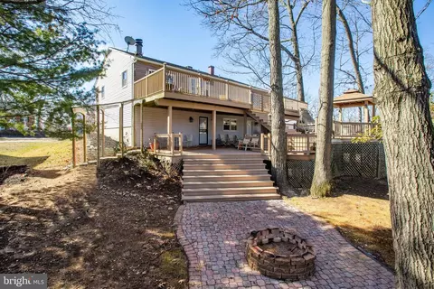 Exterior - 408 Dunfield Ct, Joppa, MD 21085 photo 6 of 11