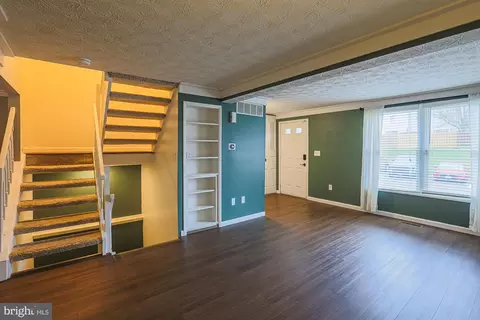 Living - 2845 Longfellow Ct, Abingdon, MD 21009 photo 5 of 5