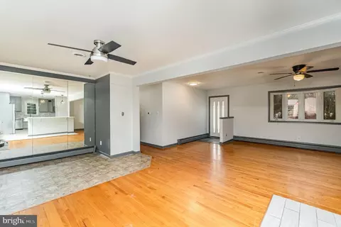 Living - 603 Wilgis Rd, Fallston, MD 21047 photo 2 of 6