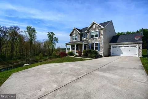 Exterior - 987 Saddle View Way, Forest Hill, MD 21050 photo 4 of 9