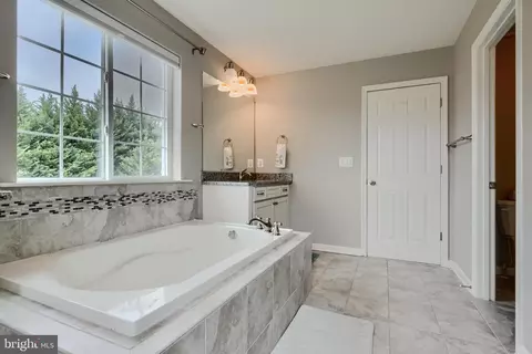 Bath - 987 Saddle View Way, Forest Hill, MD 21050 photo 1 of 10