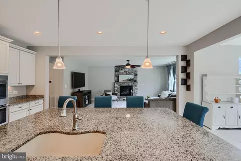 Kitchen - 987 Saddle View Way, Forest Hill, MD 21050 photo 12 of 12
