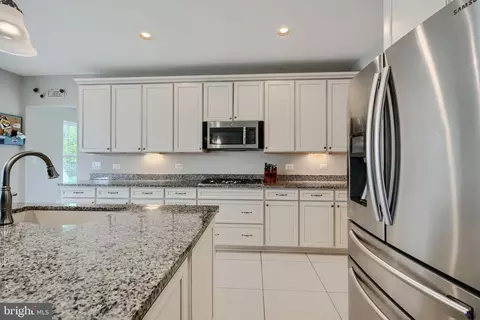 Kitchen - 987 Saddle View Way, Forest Hill, MD 21050 photo 4 of 12