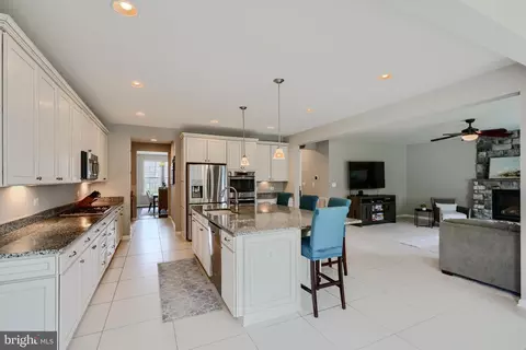 Kitchen - 987 Saddle View Way, Forest Hill, MD 21050 photo 11 of 12