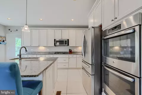 Kitchen - 987 Saddle View Way, Forest Hill, MD 21050 photo 5 of 12