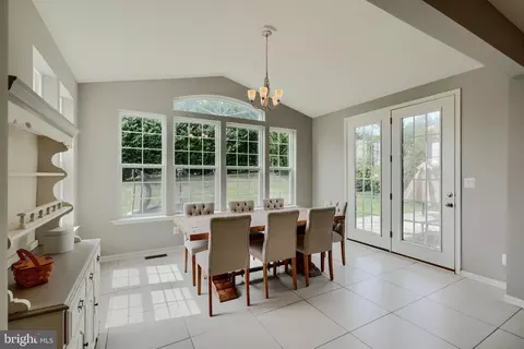 Dining - 987 Saddle View Way, Forest Hill, MD 21050 photo 5 of 7