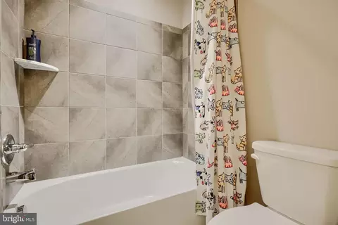 Bath - 987 Saddle View Way, Forest Hill, MD 21050 photo 6 of 10
