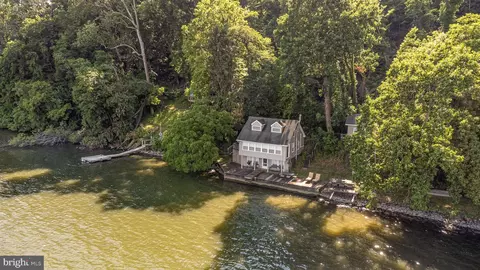 4512 Lakeshore Dr N #CIN 251410, Whiteford, MD 21160