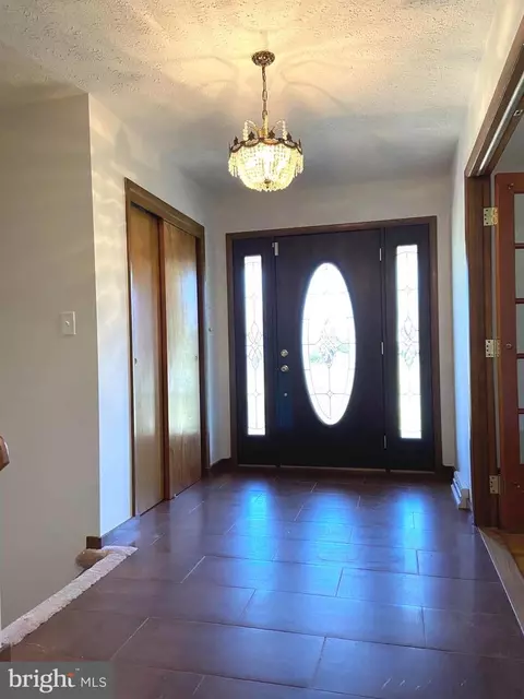 Entry Way - 2128 Bellvale Rd, Fallston, MD 21047 photo 1 of 4