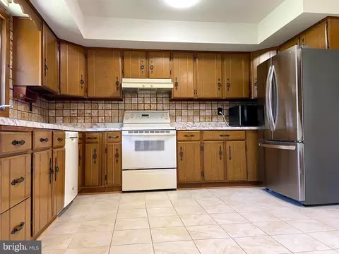 Kitchen - 2128 Bellvale Rd, Fallston, MD 21047 photo 2 of 2