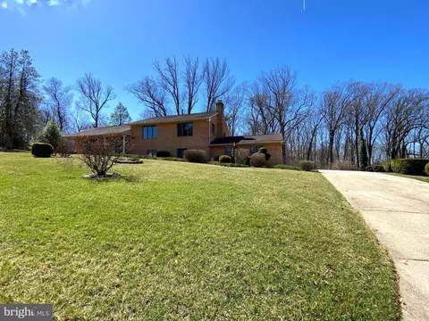 Exterior - 2128 Bellvale Rd, Fallston, MD 21047 photo 2 of 6
