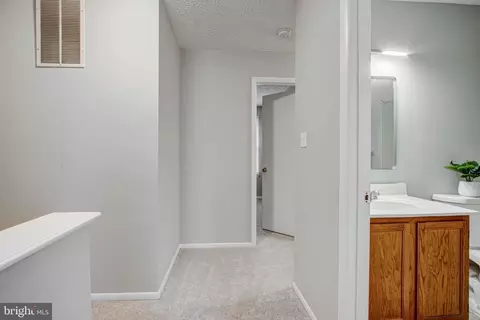 Entry Way - 3147 Ebbtide Dr, Edgewood, MD 21040 photo 7 of 7