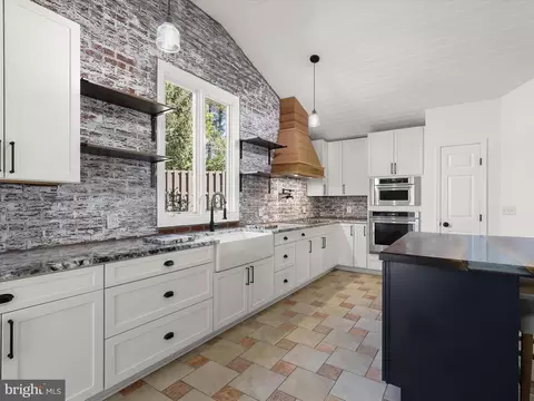 Kitchen - 1208 Joppa Rd, Joppa, MD 21085 photo 3 of 5