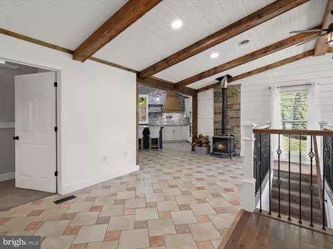 Entry Way - 1208 Joppa Rd, Joppa, MD 21085 photo 5 of 5