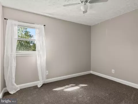 Bedroom - 1208 Joppa Rd, Joppa, MD 21085 photo 4 of 6