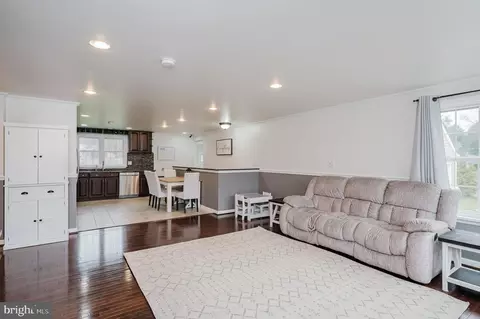 1416 Old Joppa Rd, Joppa, MD 21085 photo 5