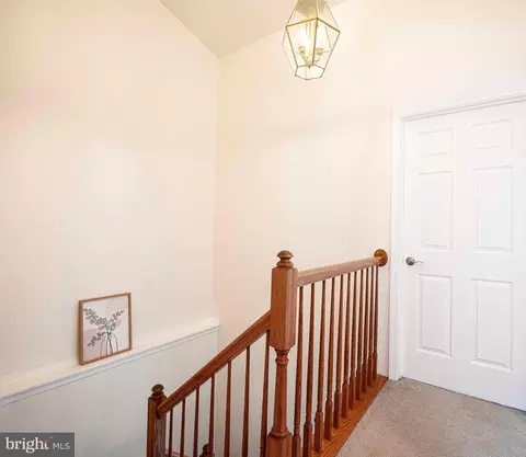 Entry Way - 518 Macintosh Cir, Joppa, MD 21085 photo 3 of 3