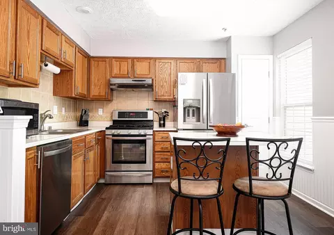 Kitchen - 518 Macintosh Cir, Joppa, MD 21085 photo 2 of 3