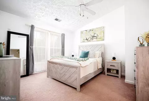 Bedroom - 518 Macintosh Cir, Joppa, MD 21085 photo 1 of 6