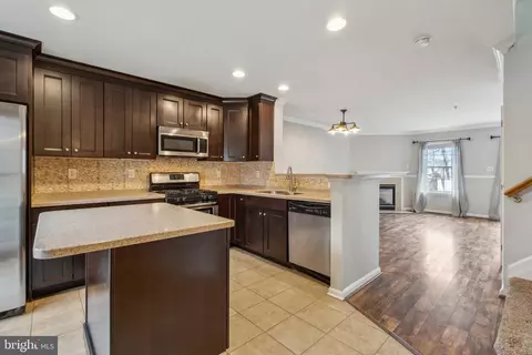 Kitchen - 2006 Flagstone Ct, Abingdon, MD 21009 photo 2 of 2