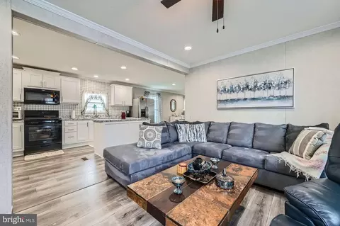 83 Waterview Way, Edgewood, MD 21040