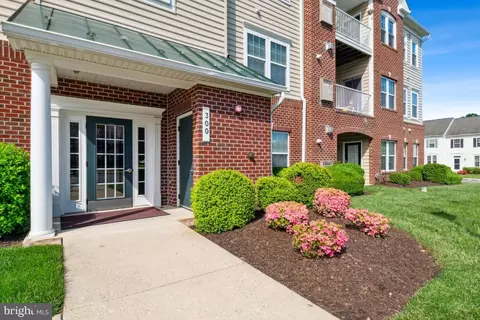 300 Lothian Way #103, Abingdon, MD 21009