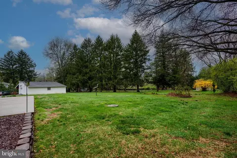 Exterior - 2400 Reckord Rd, Fallston, MD 21047 photo 4 of 4