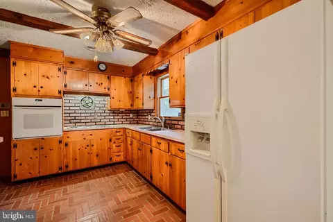 Kitchen - 2400 Reckord Rd, Fallston, MD 21047 photo 4 of 9