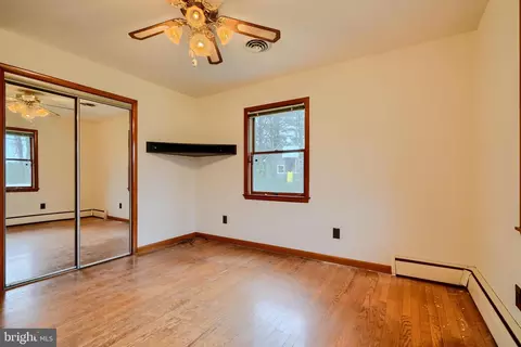 Bedroom - 2400 Reckord Rd, Fallston, MD 21047 photo 6 of 11