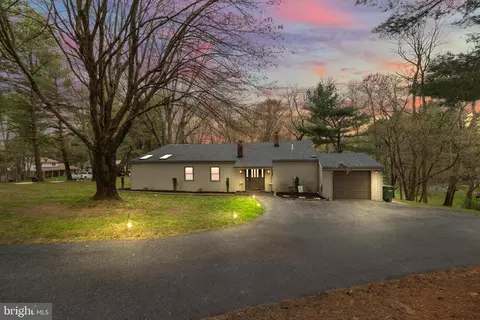 2414 Derby Dr, Fallston, MD 21047