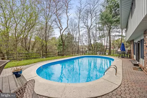Exterior - 2414 Derby Dr, Fallston, MD 21047 photo 5 of 10