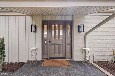 Entry Way - 2414 Derby Dr, Fallston, MD 21047 photo 1 of 11