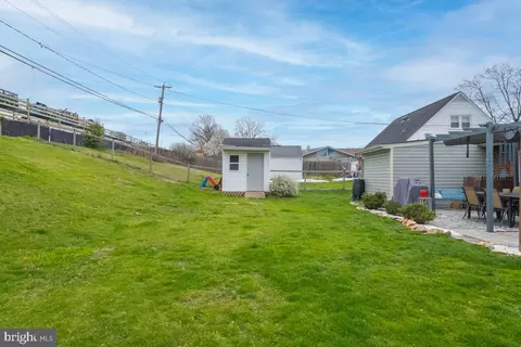 Exterior - 414 Enfield Rd, Joppa, MD 21085 photo 2 of 5