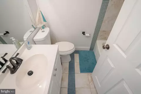 Bath - 414 Enfield Rd, Joppa, MD 21085 photo 4 of 4