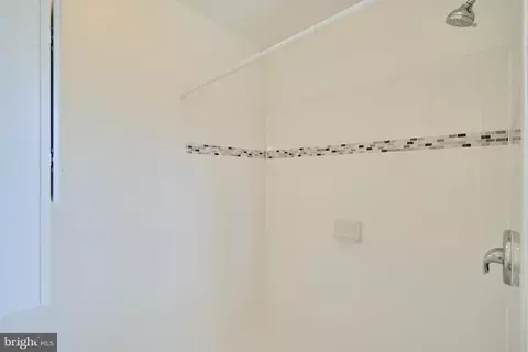 Bath - 2215 Queensbury Dr, Fallston, MD 21047 photo 5 of 7