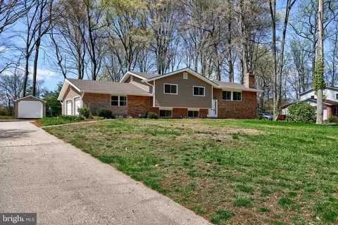 Exterior - 2215 Queensbury Dr, Fallston, MD 21047 photo 3 of 10