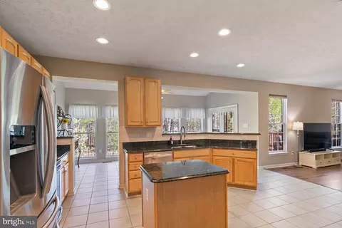 Kitchen - 436 Spry Island Rd, Joppa, MD 21085 photo 3 of 3