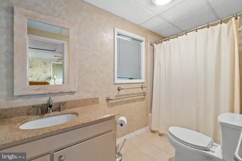 Bath - 1113 Janice Ct, Joppa, MD 21085 photo 3 of 3